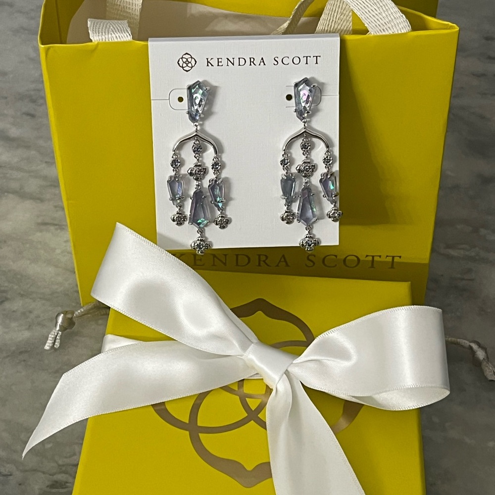 NWT! Kendra Scott Purple Silver Chandelier Earrings - Picture 3 of 3
